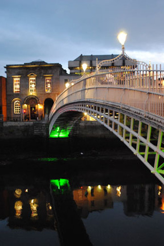 Ha'Penny Bridge Dublin